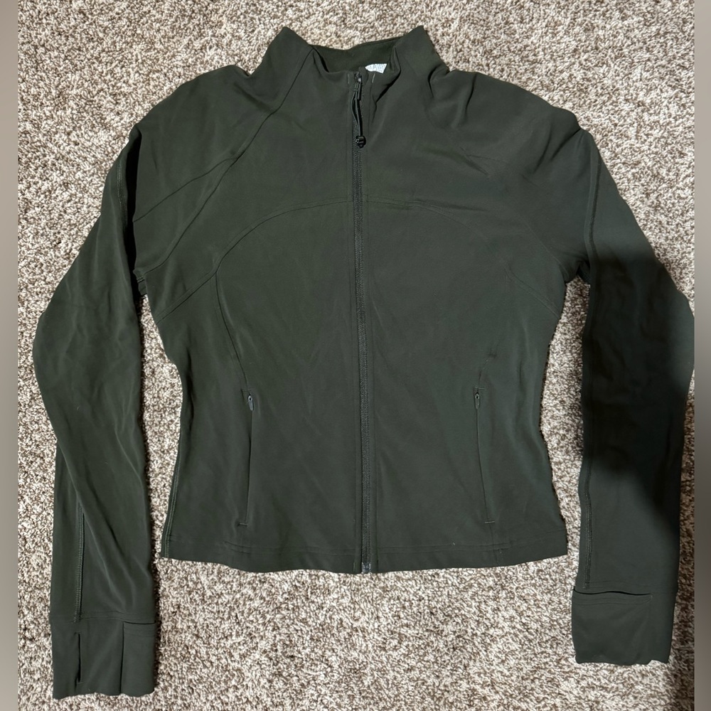 Lululemon Nulu Cropped Define Jacket. Size 10. Dark Olive. Like New.